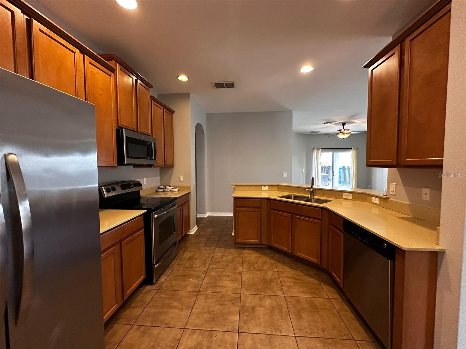 Image 5 of 24 For 15115 Stonebriar Way