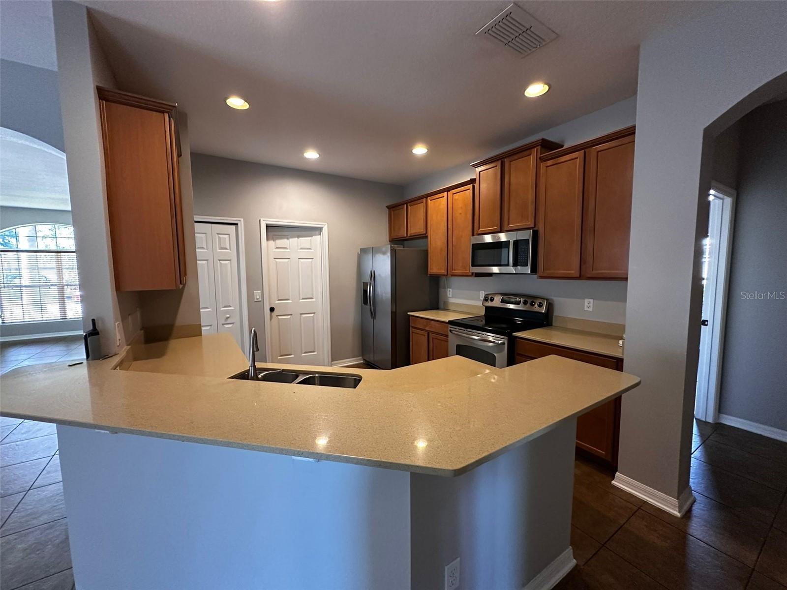 Image 8 of 24 For 15115 Stonebriar Way