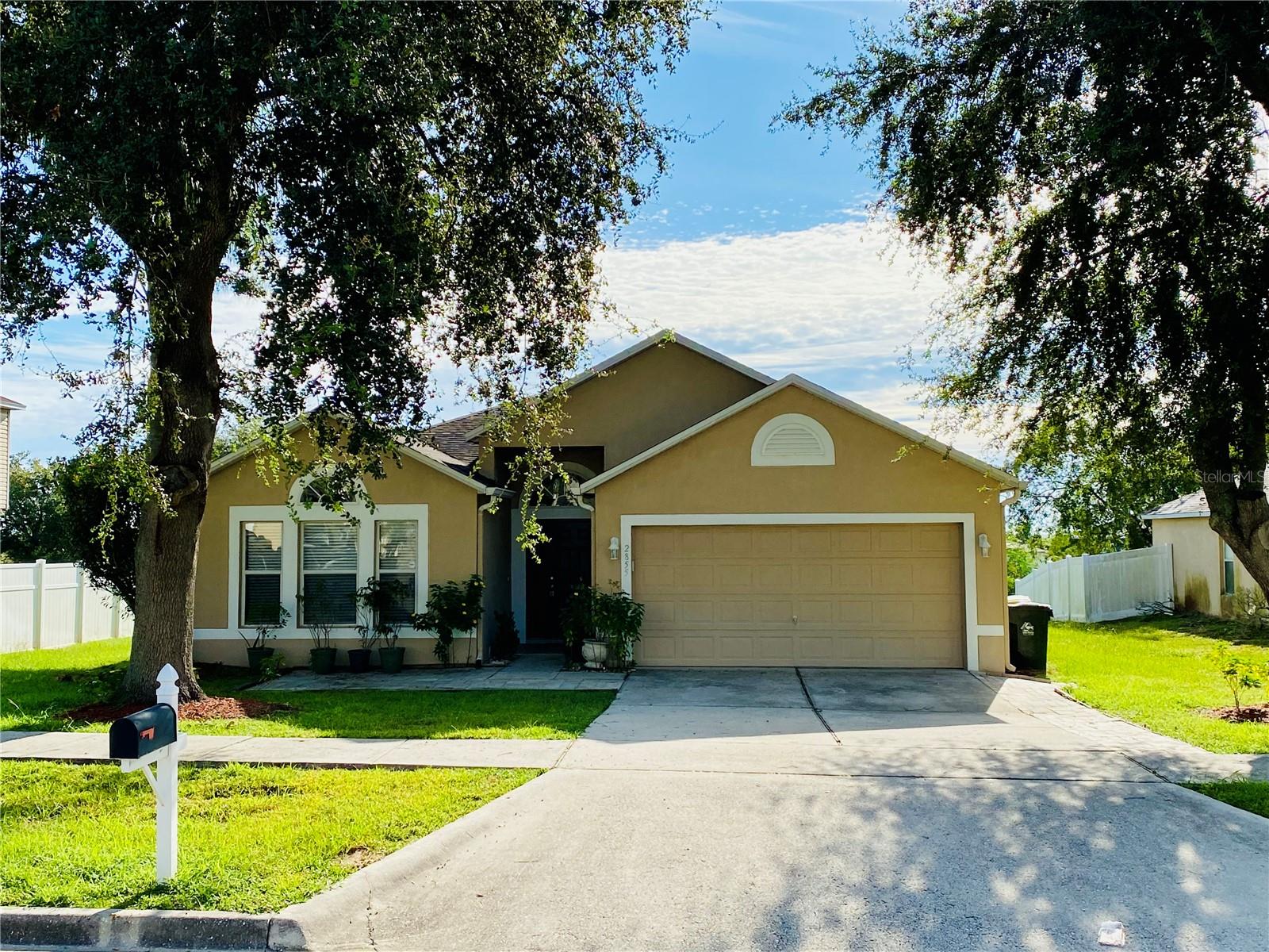Details for 2855 White Magnolia Loop, CLERMONT, FL 34711