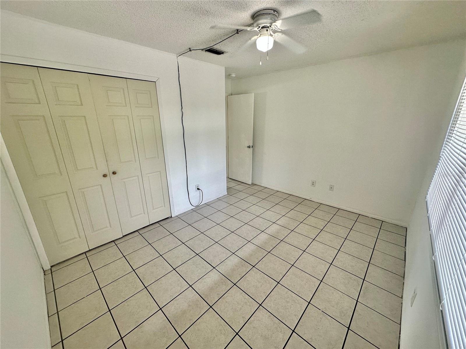 Image 6 of 14 For 2550 Park Avenue D