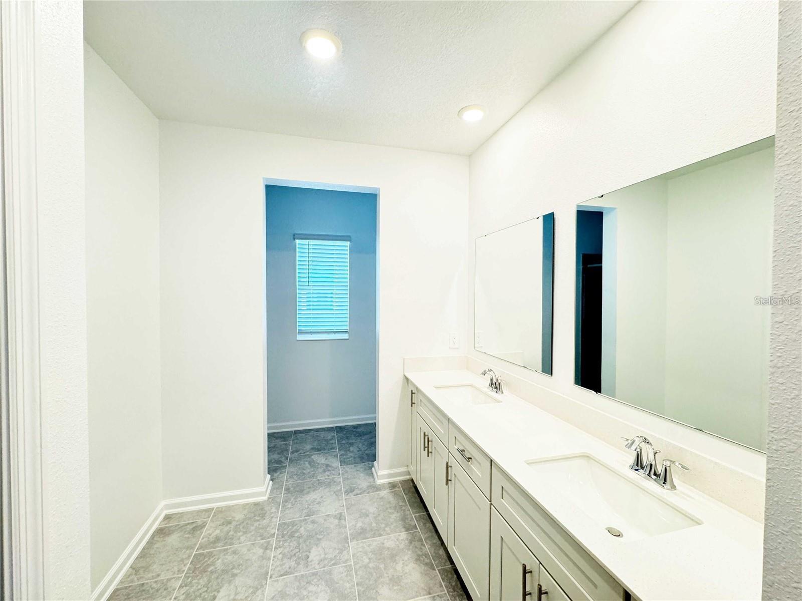 Image 13 of 23 For 2122 Sweet Honey Lane