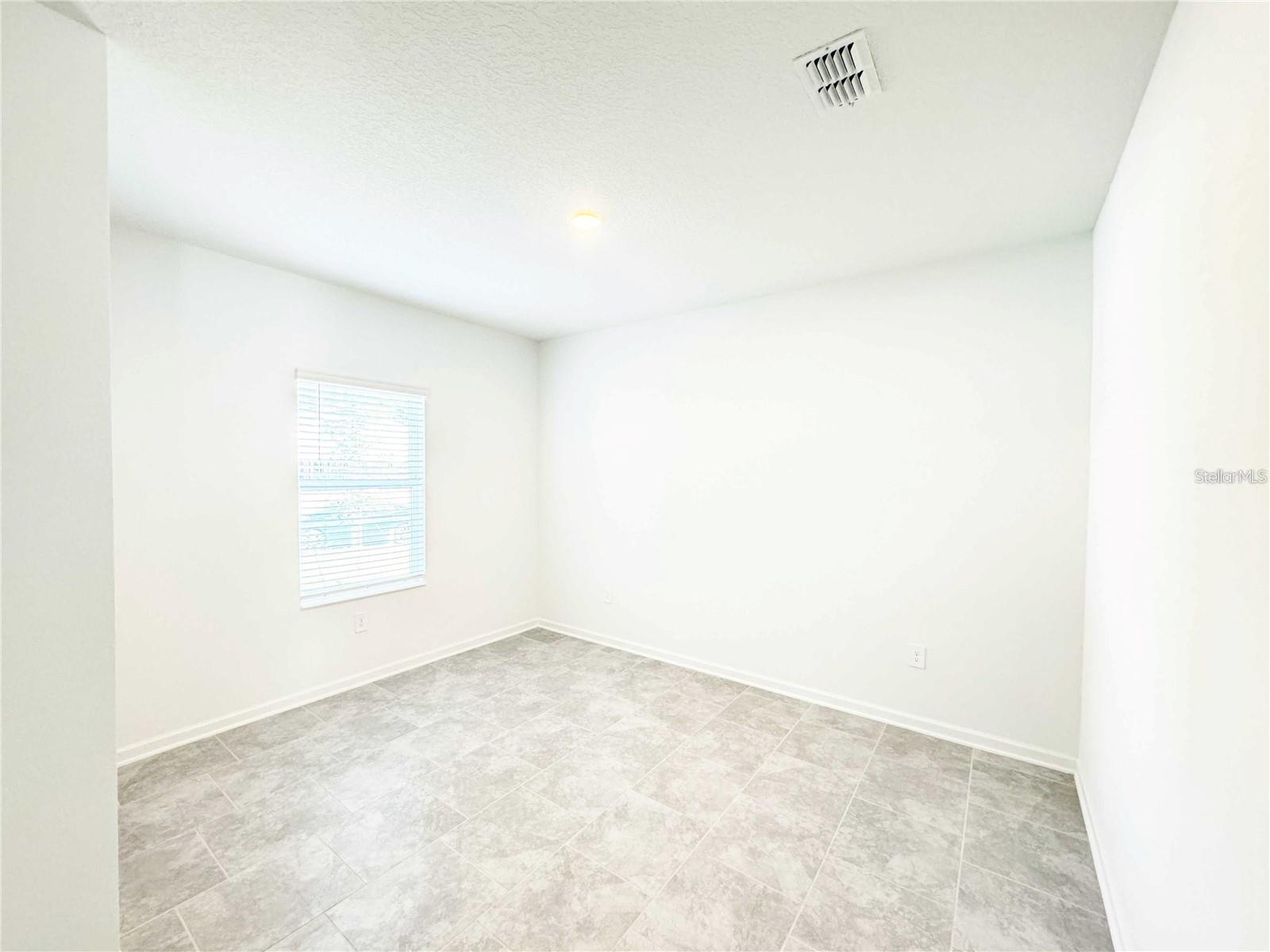 Image 17 of 23 For 2122 Sweet Honey Lane