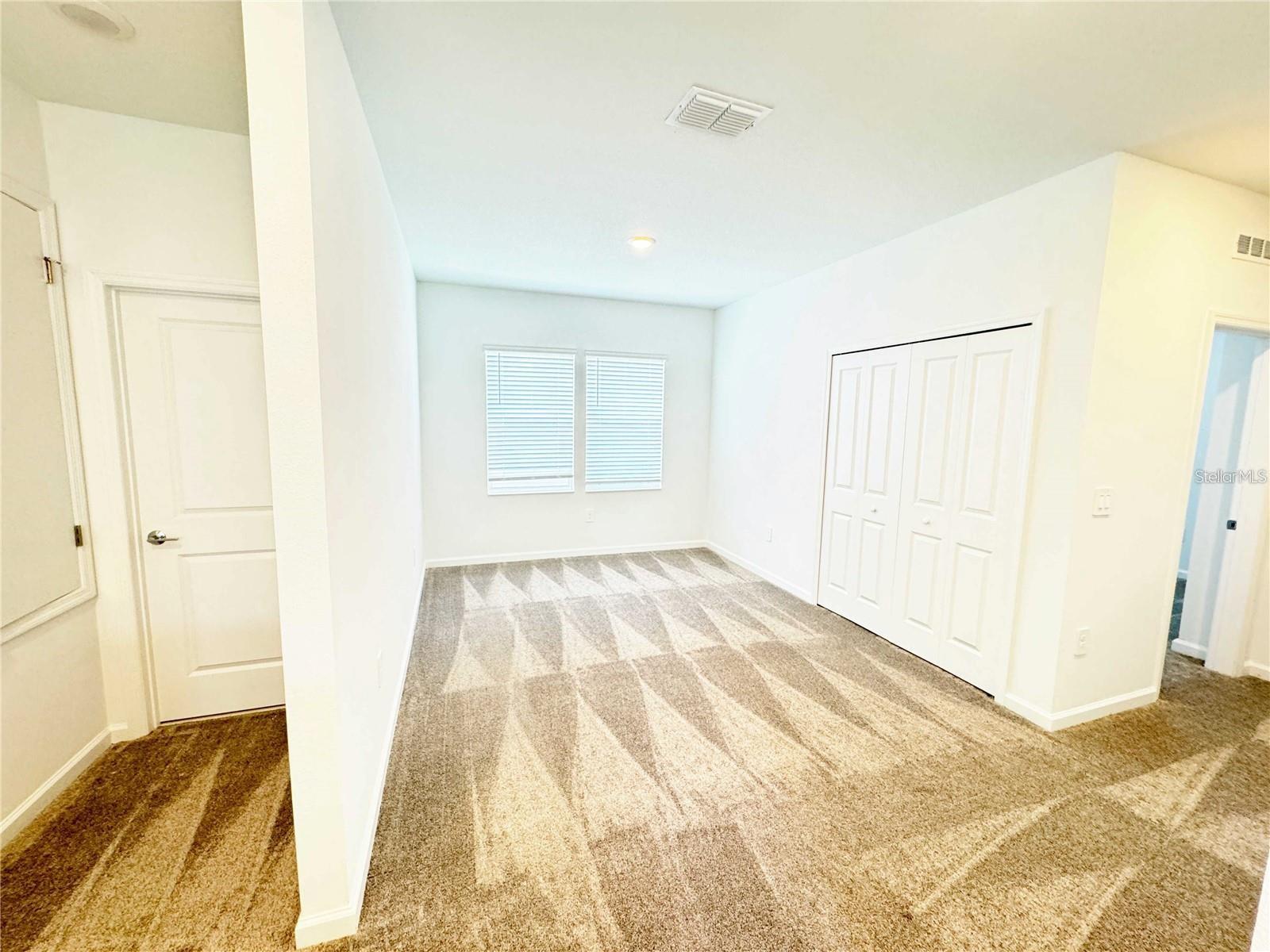 Image 21 of 23 For 2122 Sweet Honey Lane