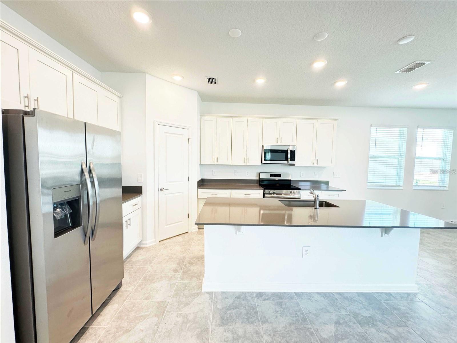 Image 5 of 23 For 2122 Sweet Honey Lane