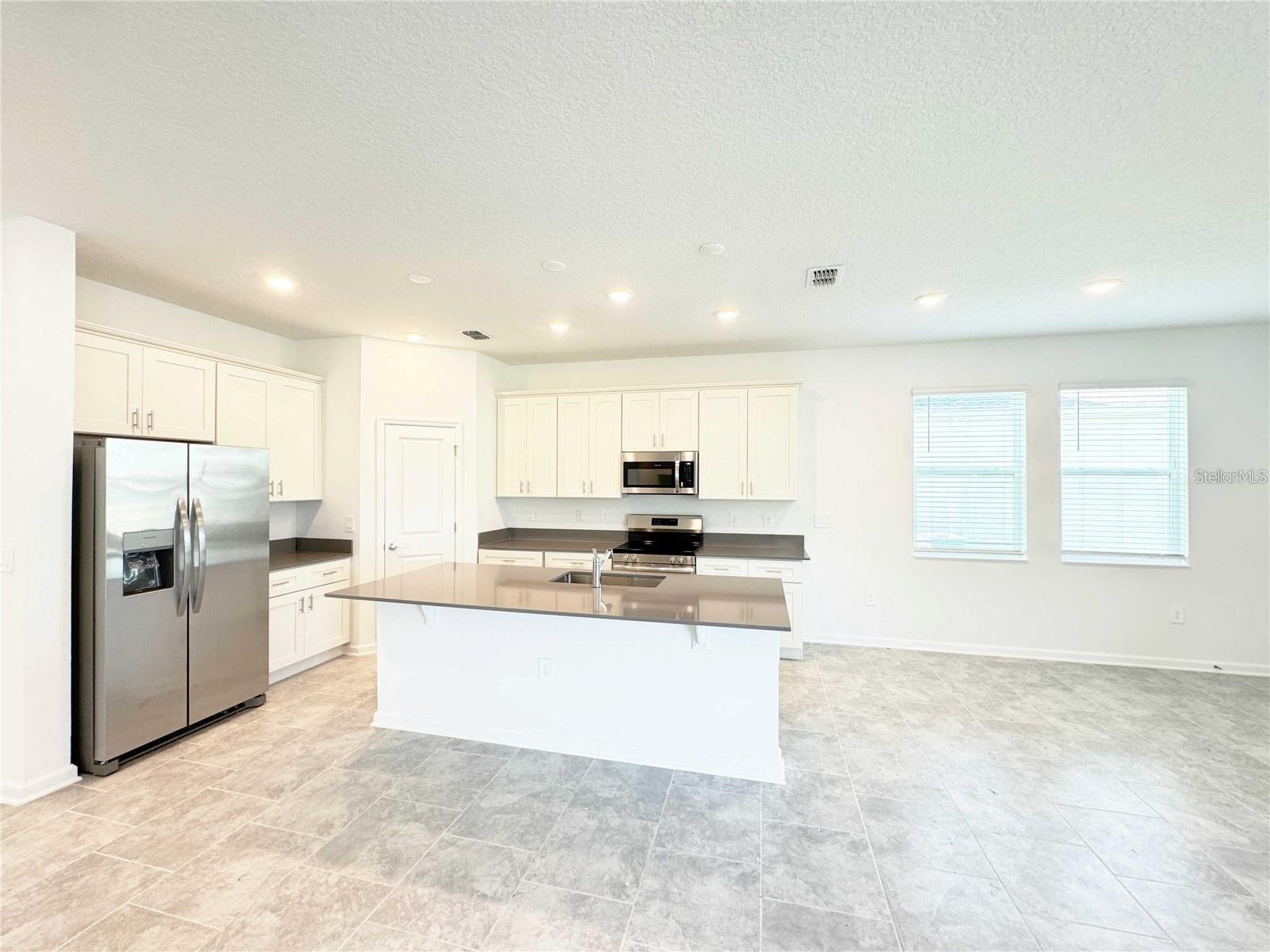 Image 7 of 23 For 2122 Sweet Honey Lane