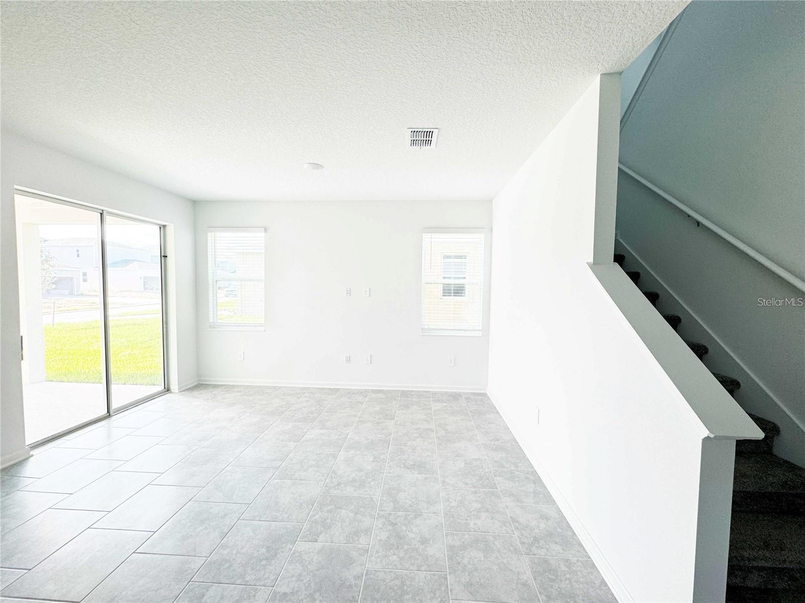 Image 9 of 23 For 2122 Sweet Honey Lane
