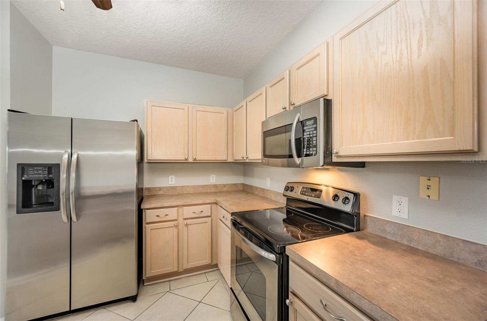 Image 6 of 16 For 531 Cressa Circle
