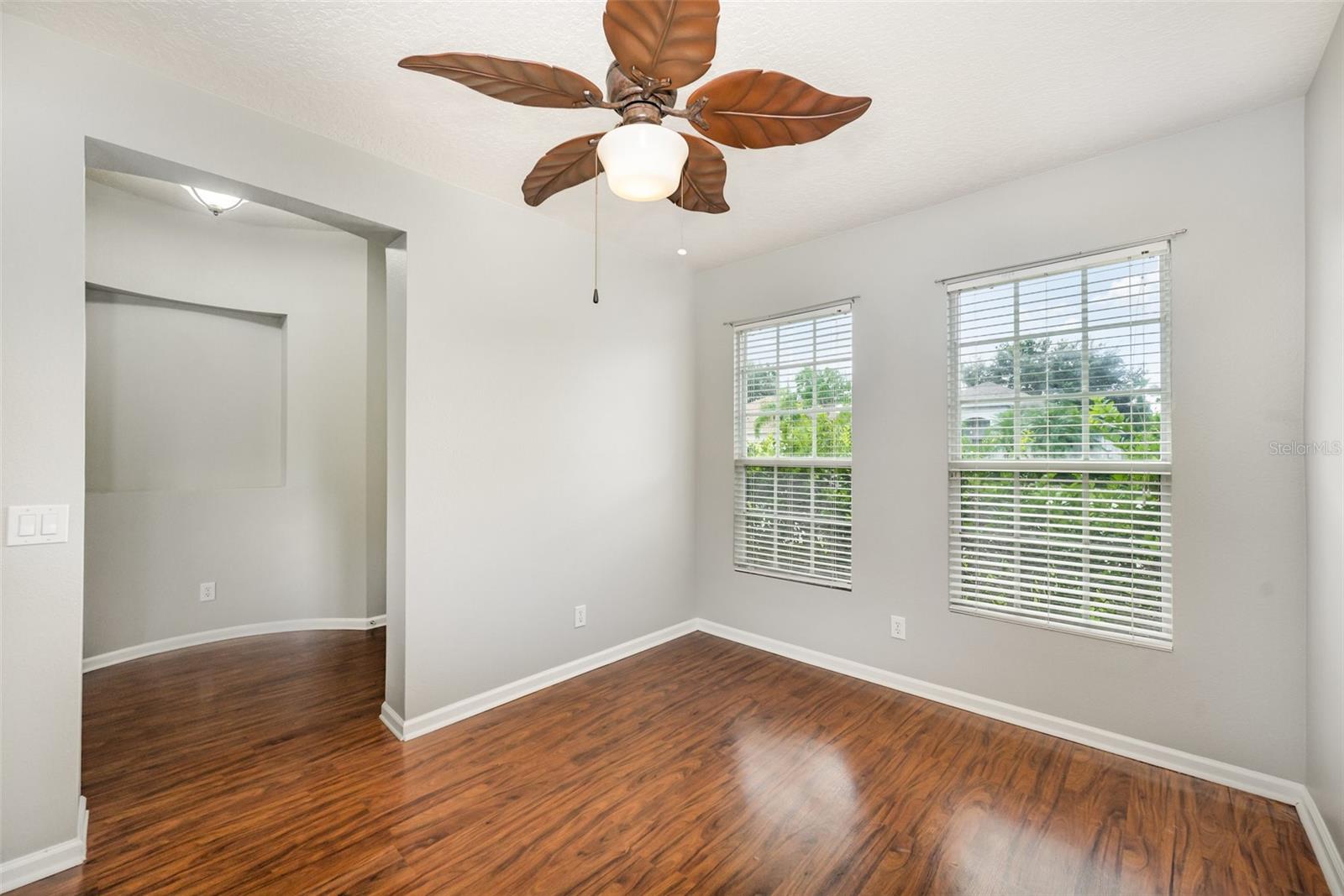 Image 7 of 16 For 531 Cressa Circle