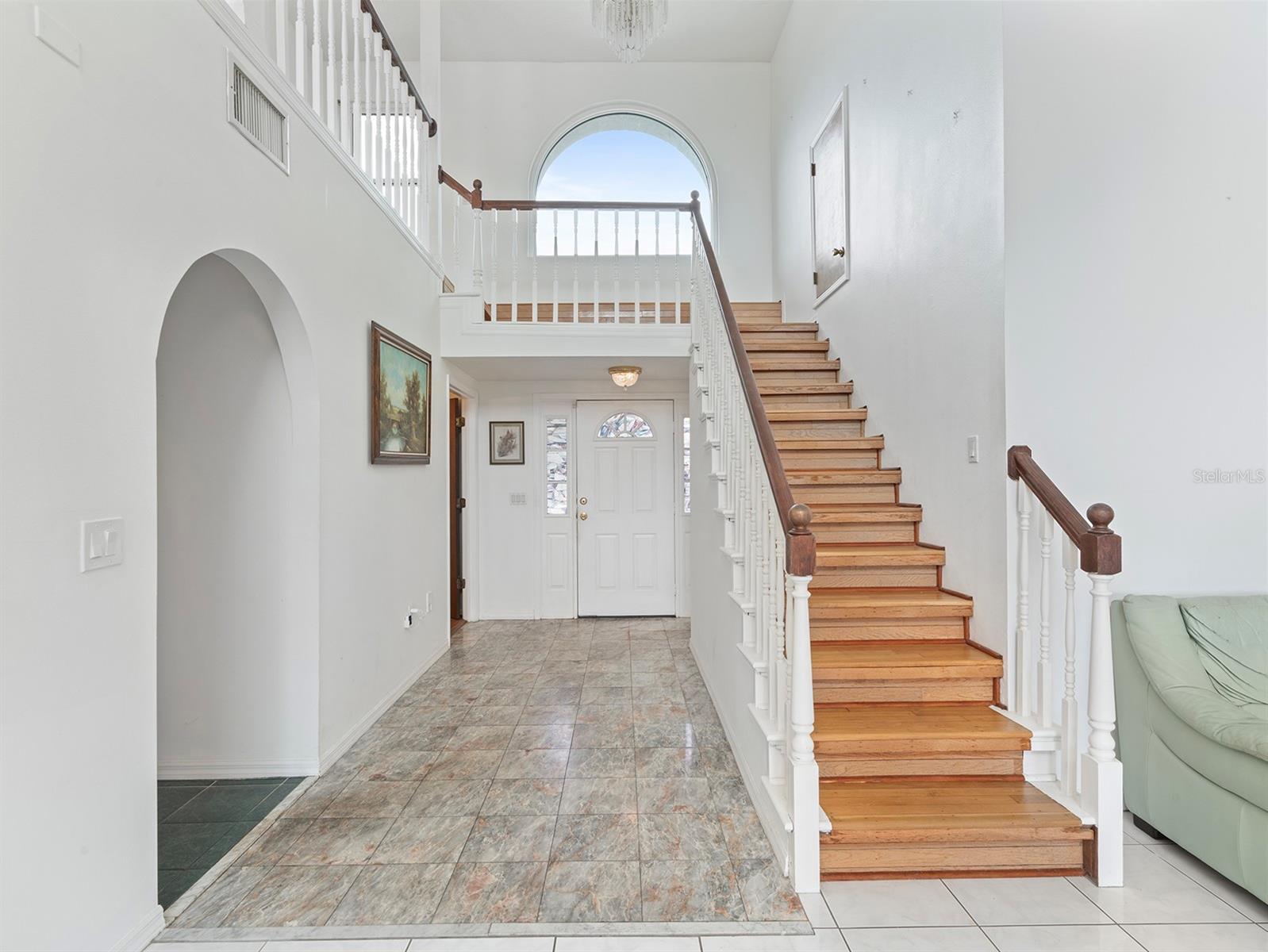 Image 11 of 73 For 3480 Lakeshore Boulevard