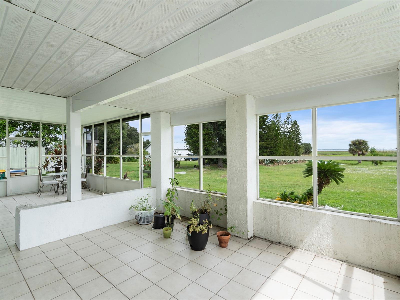 Image 18 of 73 For 3480 Lakeshore Boulevard