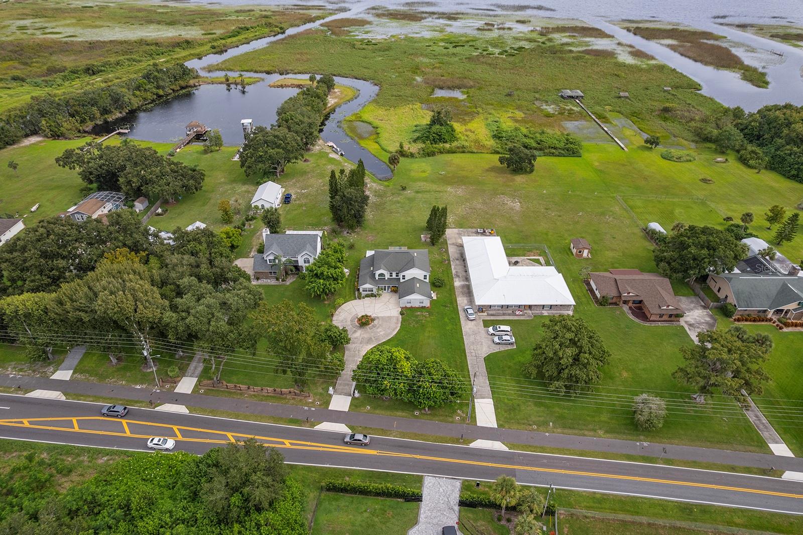 Image 2 of 73 For 3480 Lakeshore Boulevard