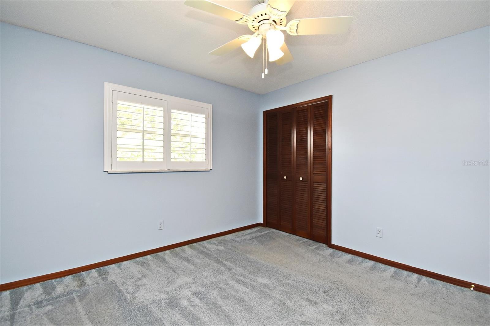 Image 42 of 68 For 130 Rollingwood Trail