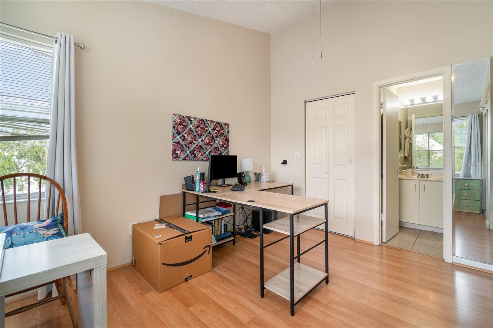 Image 24 of 34 For 2560 Woodgate Boulevard 207