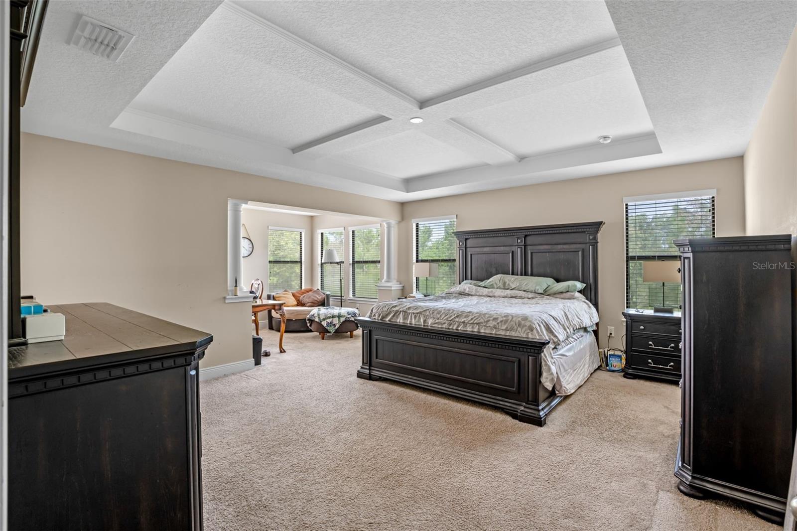 Image 17 of 35 For 1934 Arden Oaks Drive