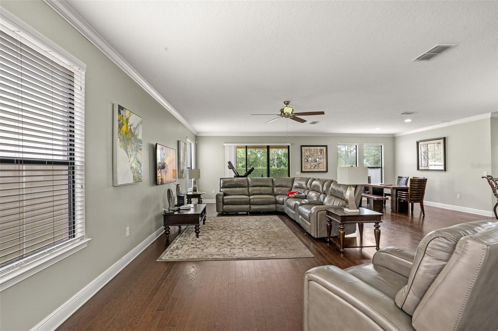 Image 9 of 35 For 1934 Arden Oaks Drive