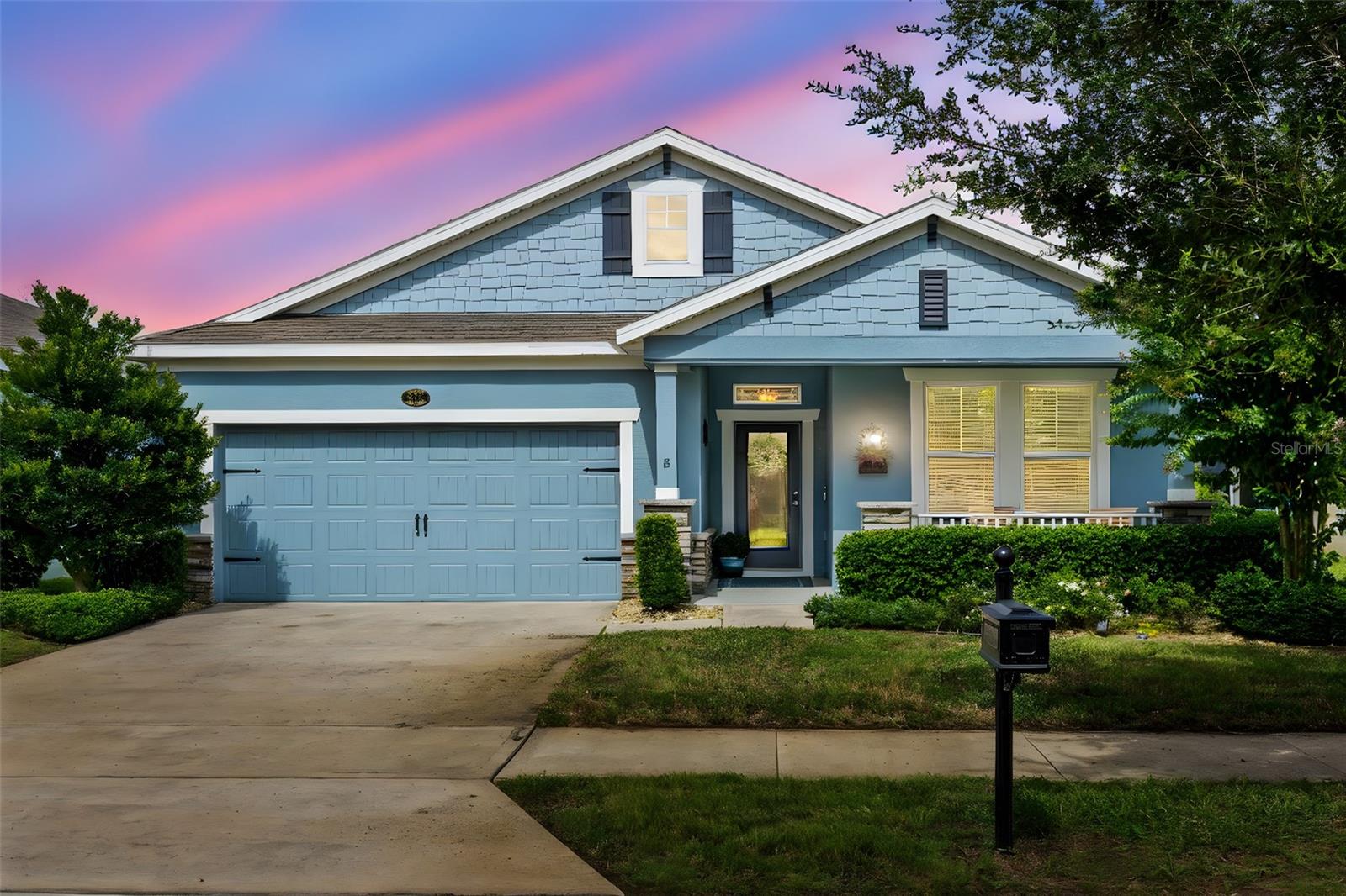 Image 2 of 40 For 672 Victoria Trails Boulevard