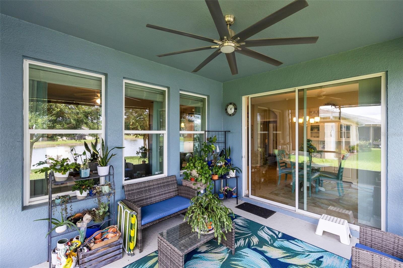 Image 27 of 40 For 672 Victoria Trails Boulevard