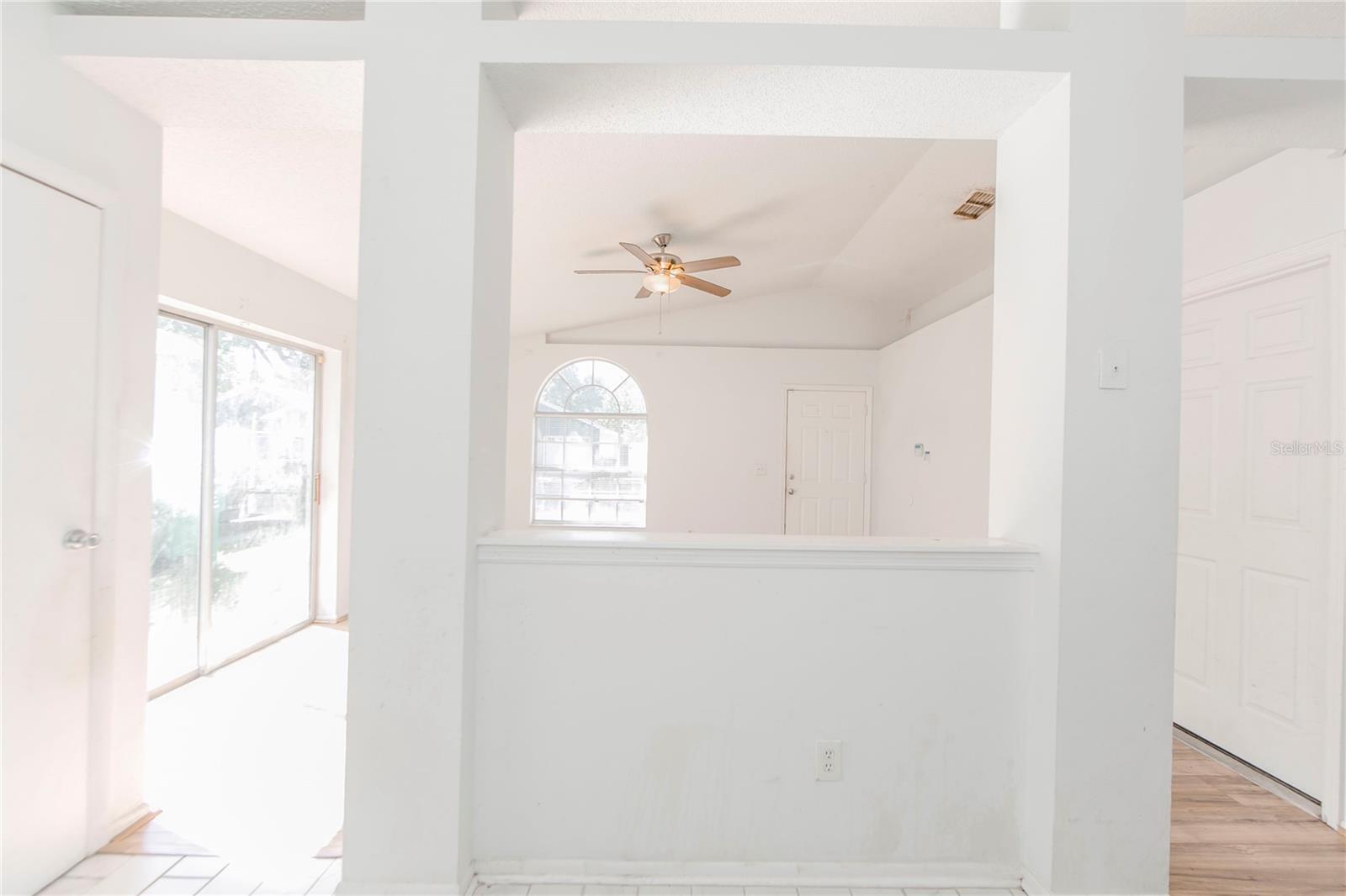 Image 11 of 31 For 1073 Hamlet Drive
