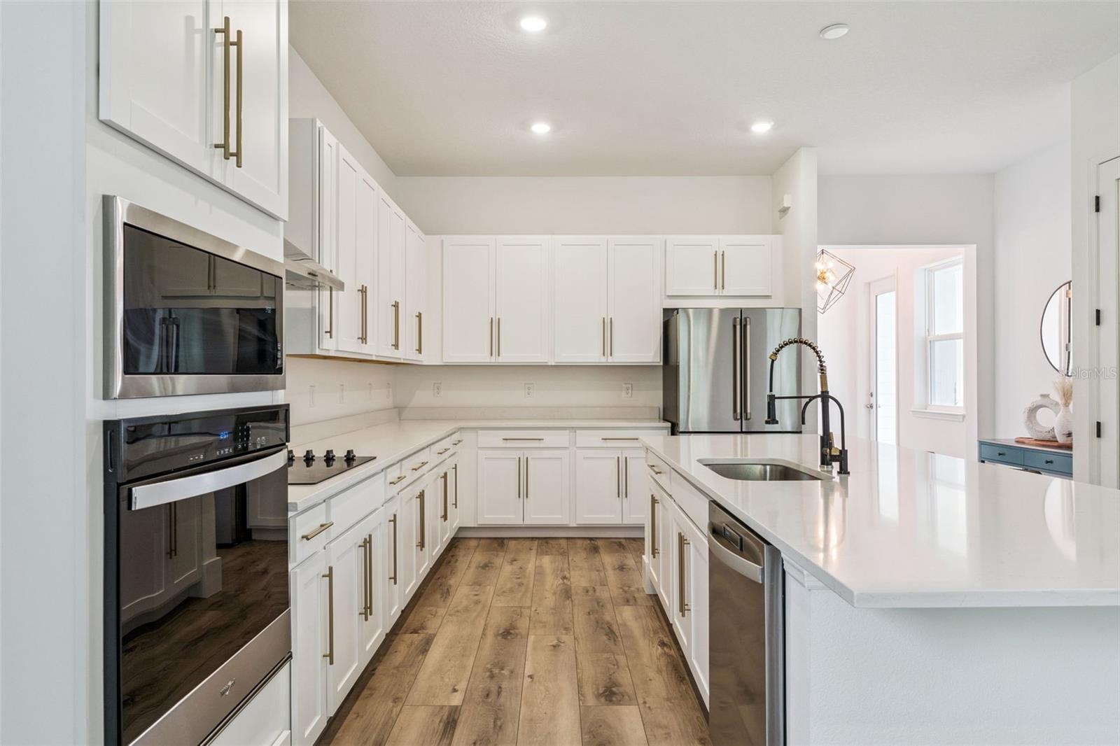 Image 18 of 62 For 3130 Vanguard Court