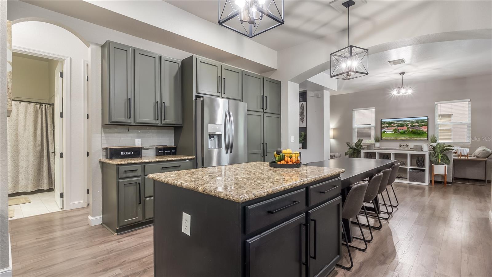 Image 13 of 60 For 556 Cresta Circle