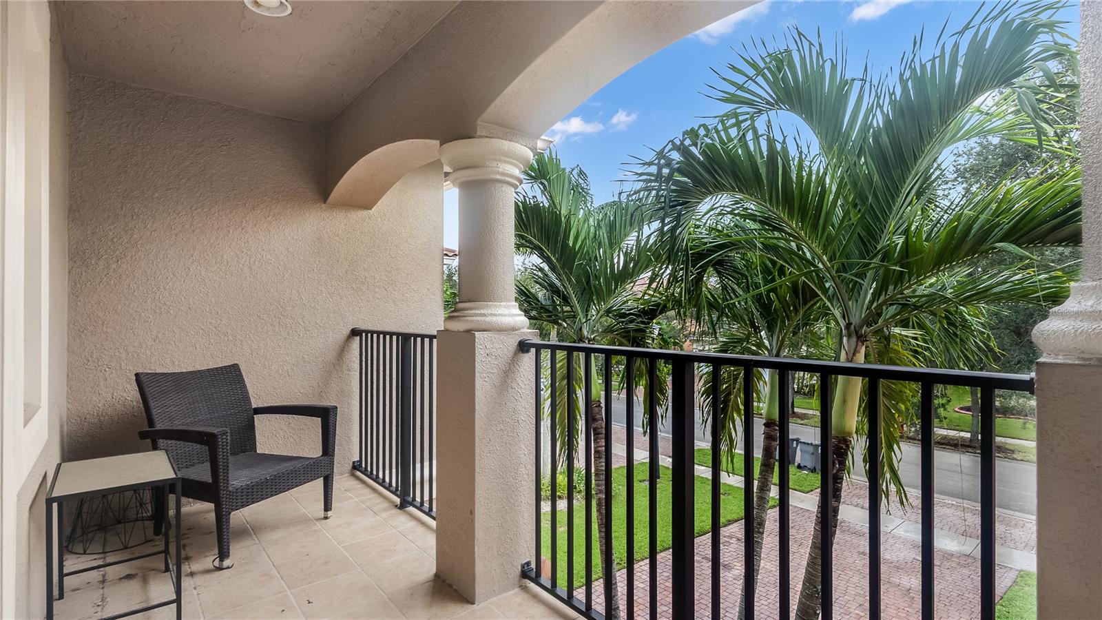 Image 48 of 60 For 556 Cresta Circle