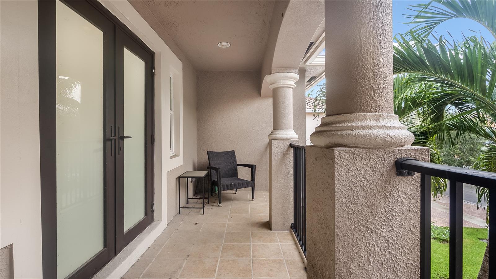 Image 49 of 60 For 556 Cresta Circle
