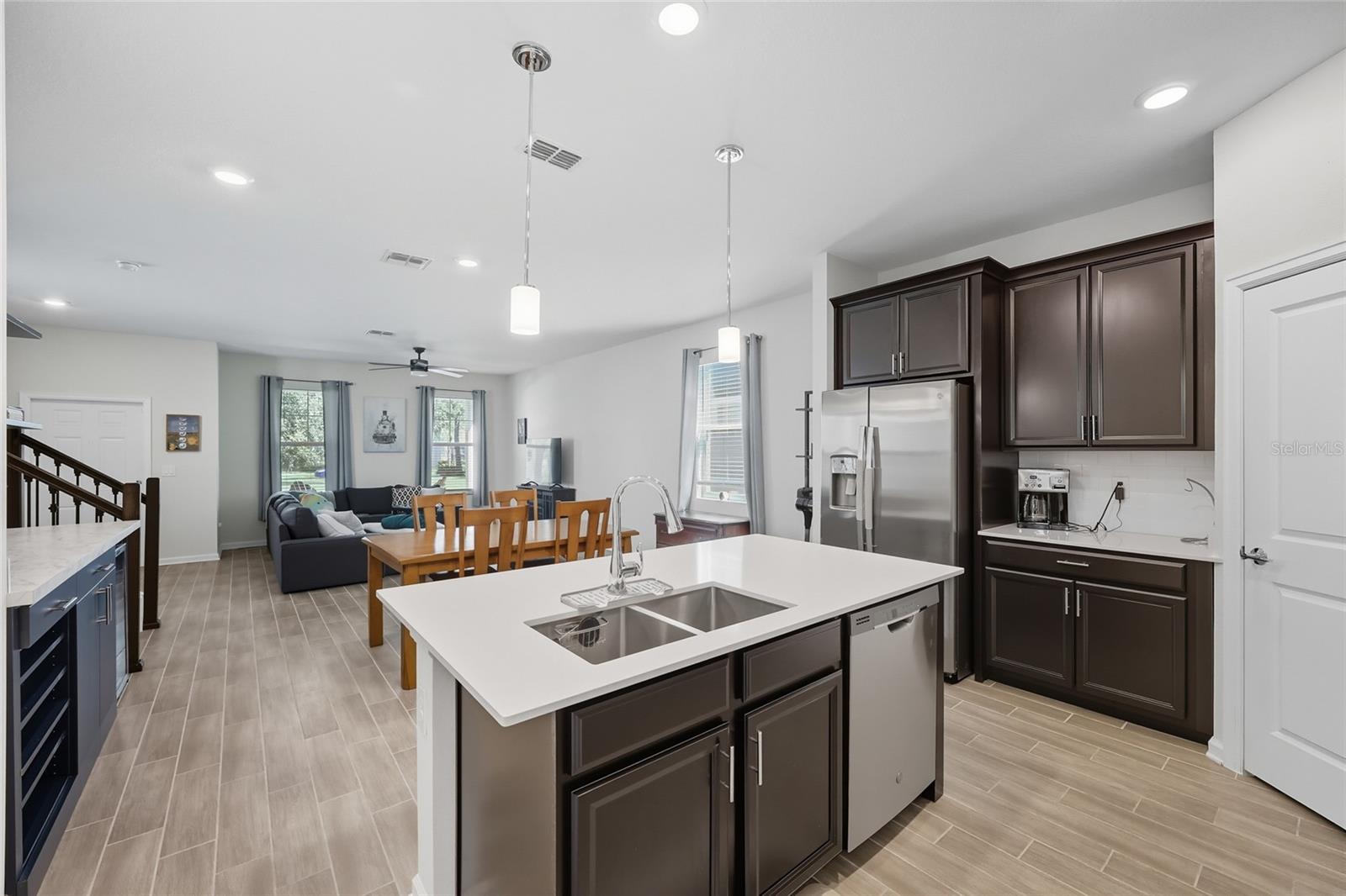Image 11 of 43 For 17040 Quicksilver Avenue
