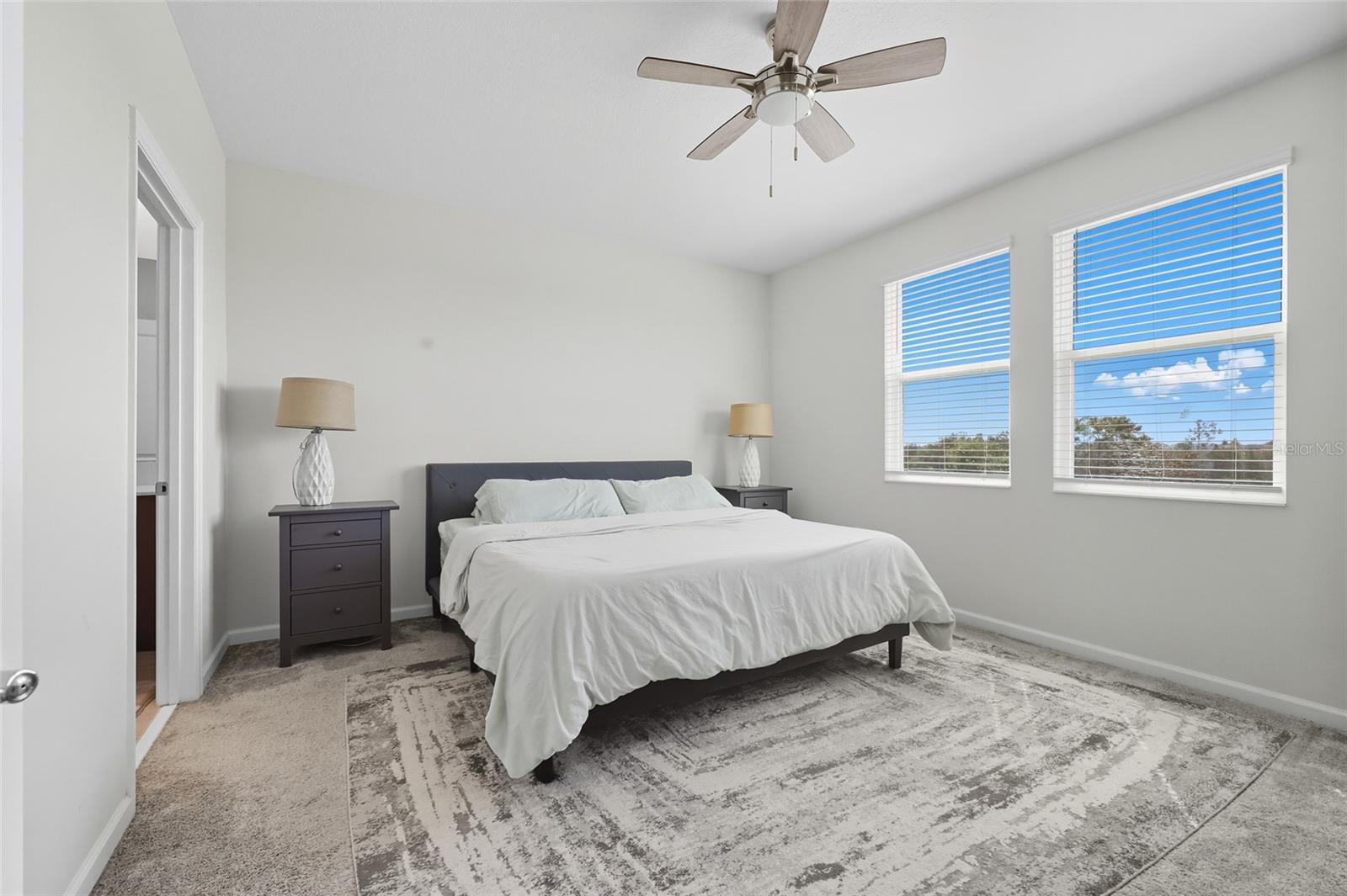 Image 18 of 43 For 17040 Quicksilver Avenue