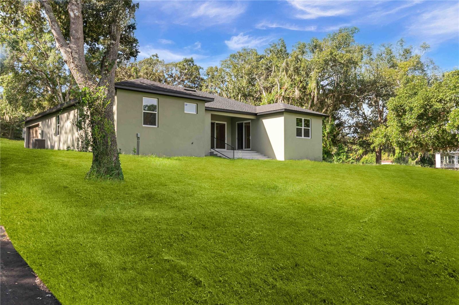 Image 45 of 49 For 11110 Oleander Drive