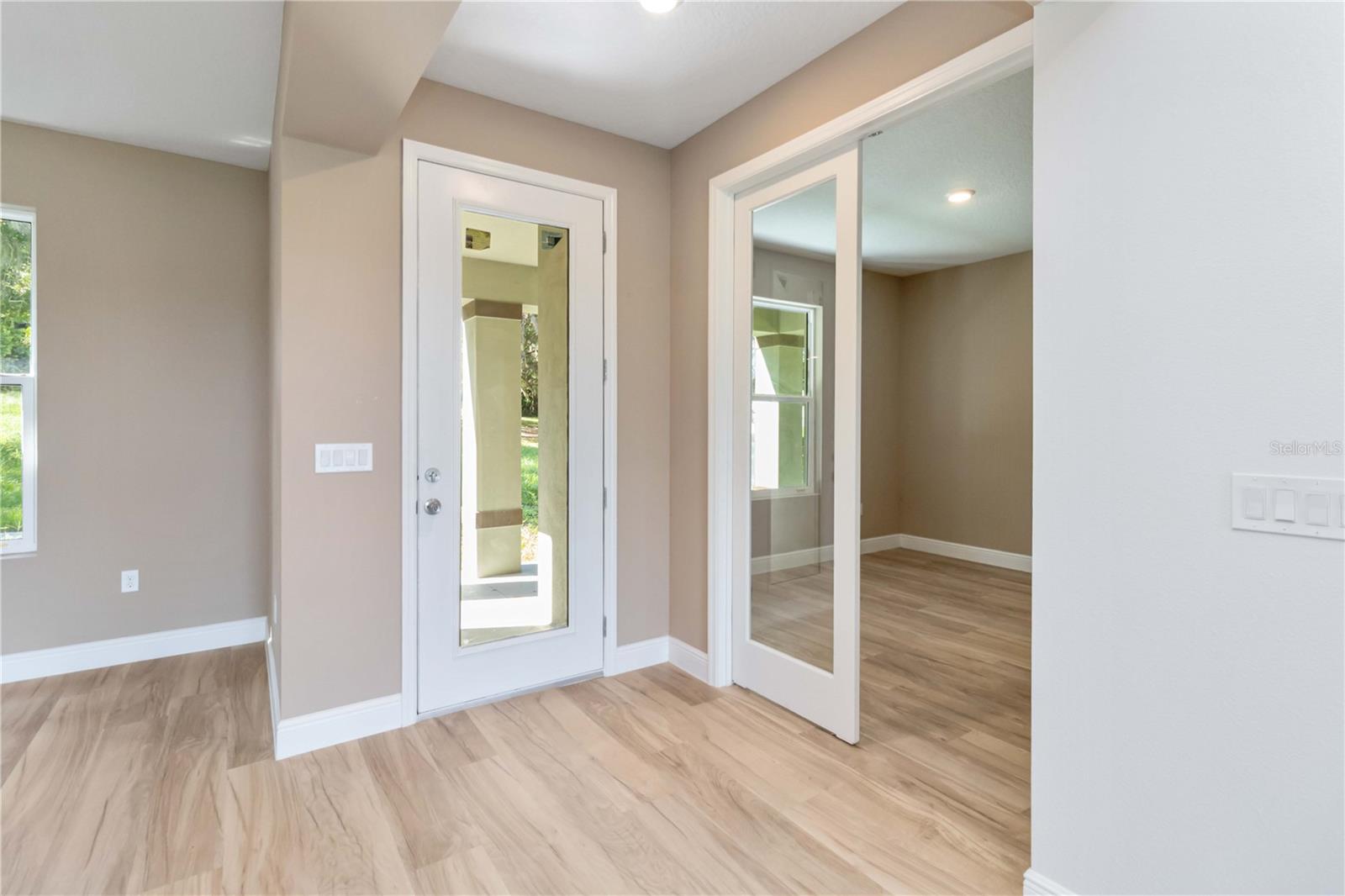 Image 7 of 49 For 11110 Oleander Drive