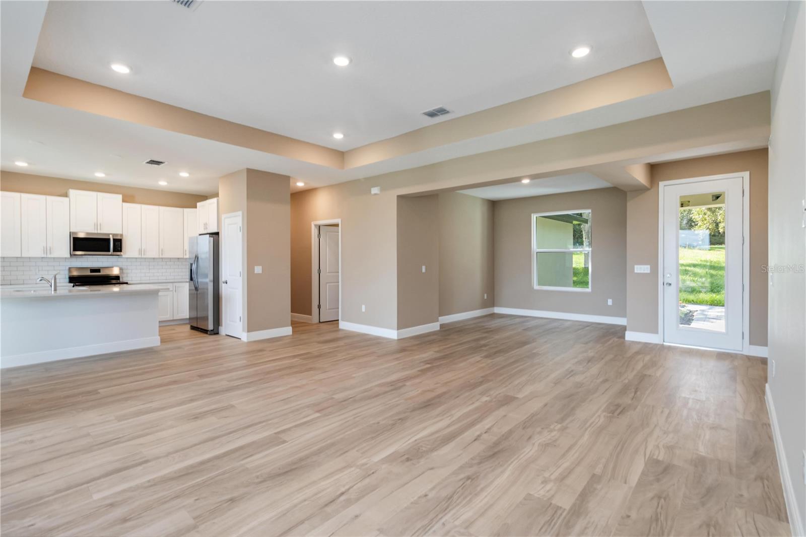 Image 9 of 49 For 11110 Oleander Drive