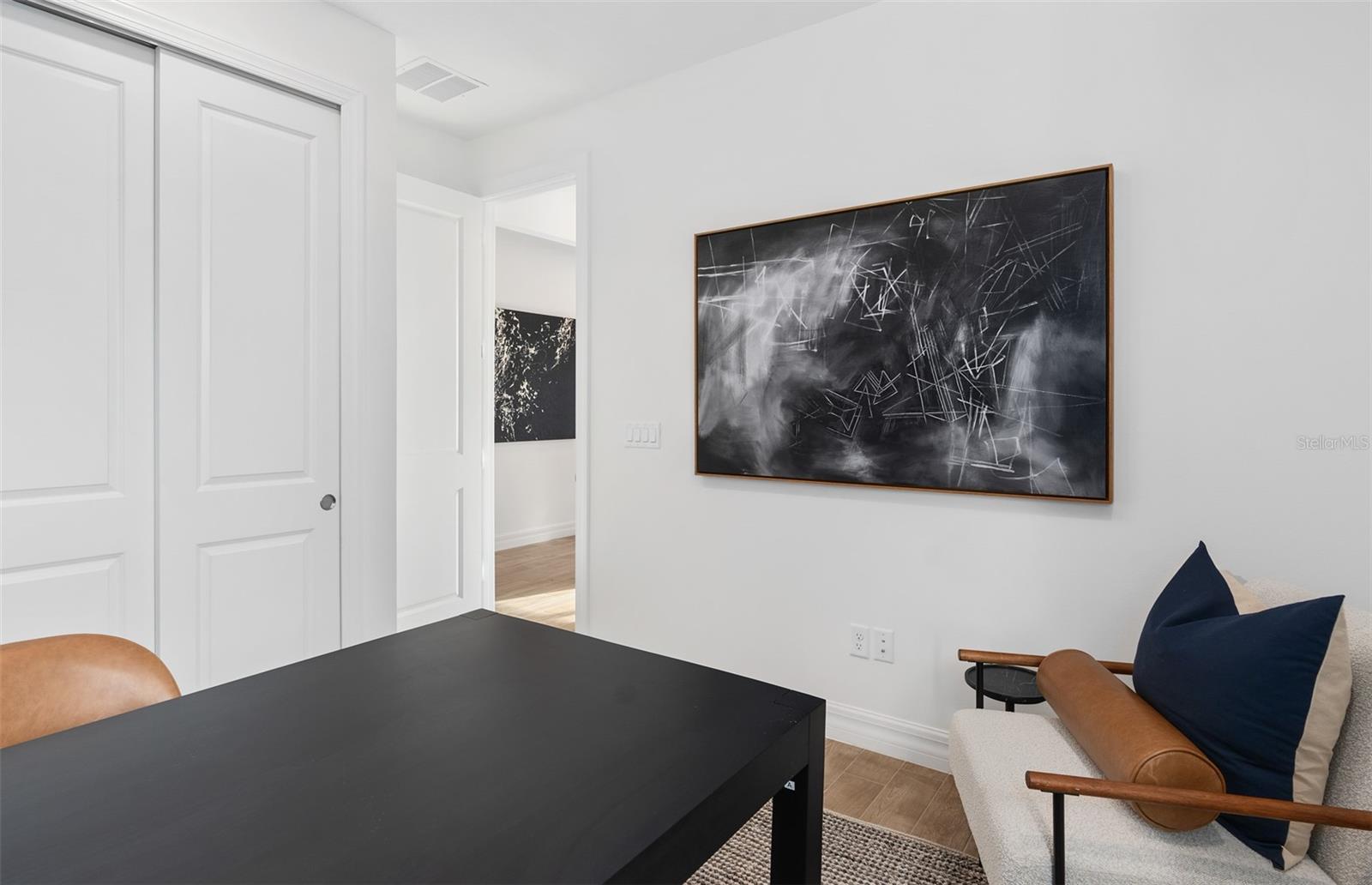 Image 6 of 23 For 2084 Branched Oak Road