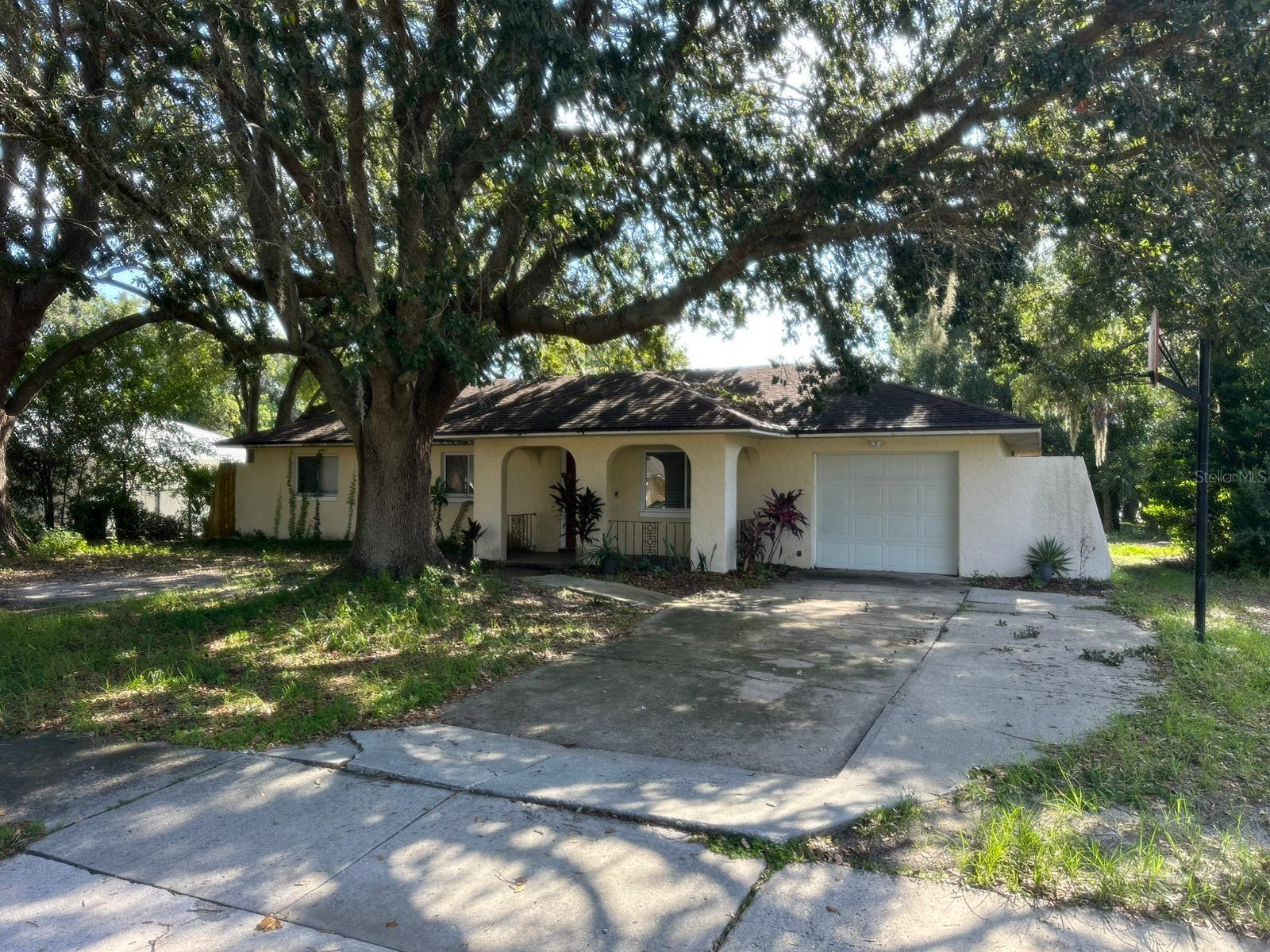 Image 2 of 7 For 8261 Pamlico Street