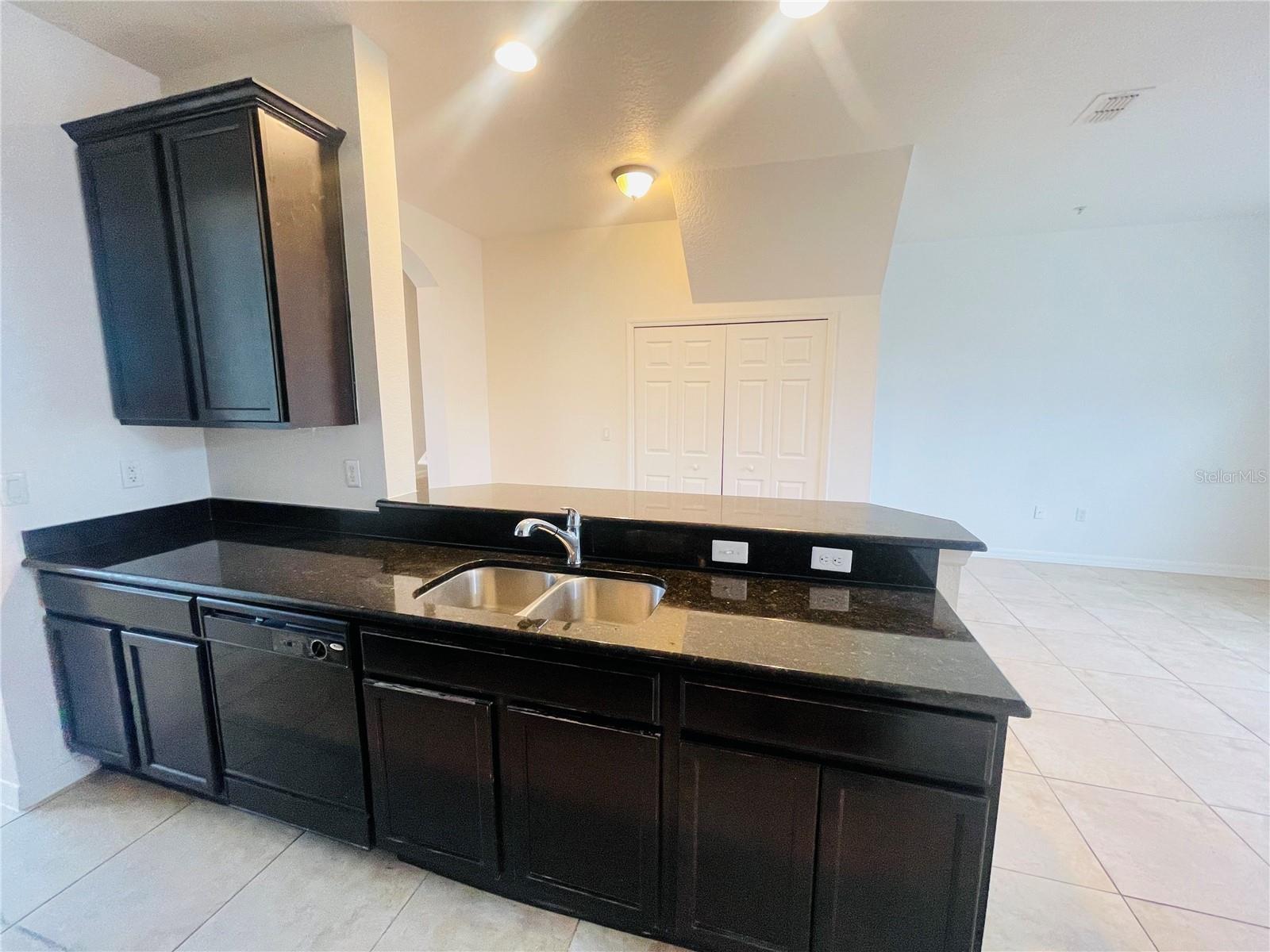 Image 10 of 23 For 10322 Hartford Maroon Road