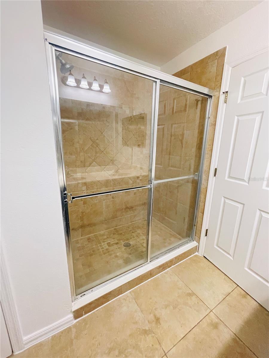 Image 16 of 23 For 10322 Hartford Maroon Road