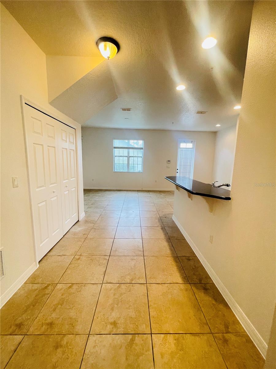 Image 3 of 23 For 10322 Hartford Maroon Road