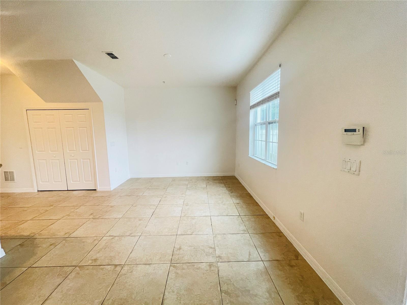 Image 5 of 23 For 10322 Hartford Maroon Road