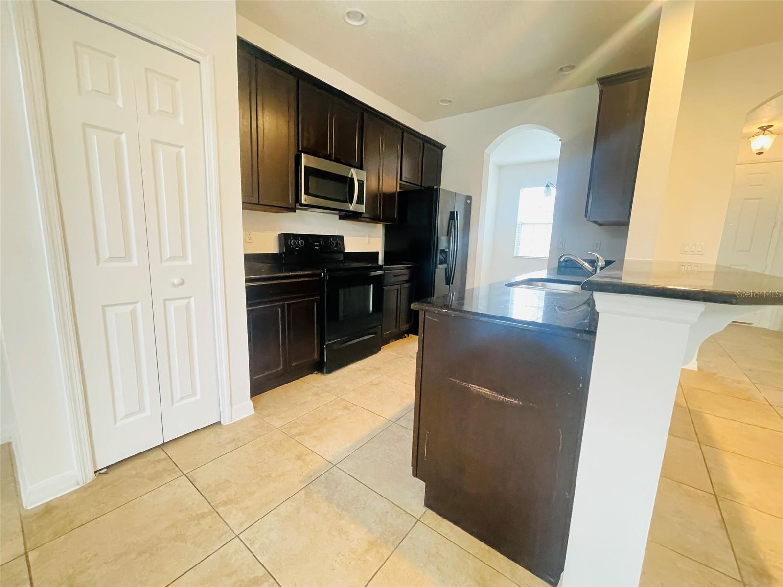 Image 9 of 23 For 10322 Hartford Maroon Road