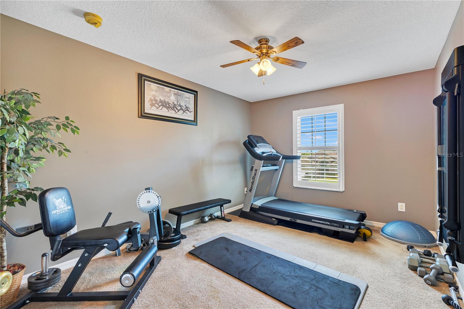 Image 17 of 31 For 2717 Eagle Canyon Drive S