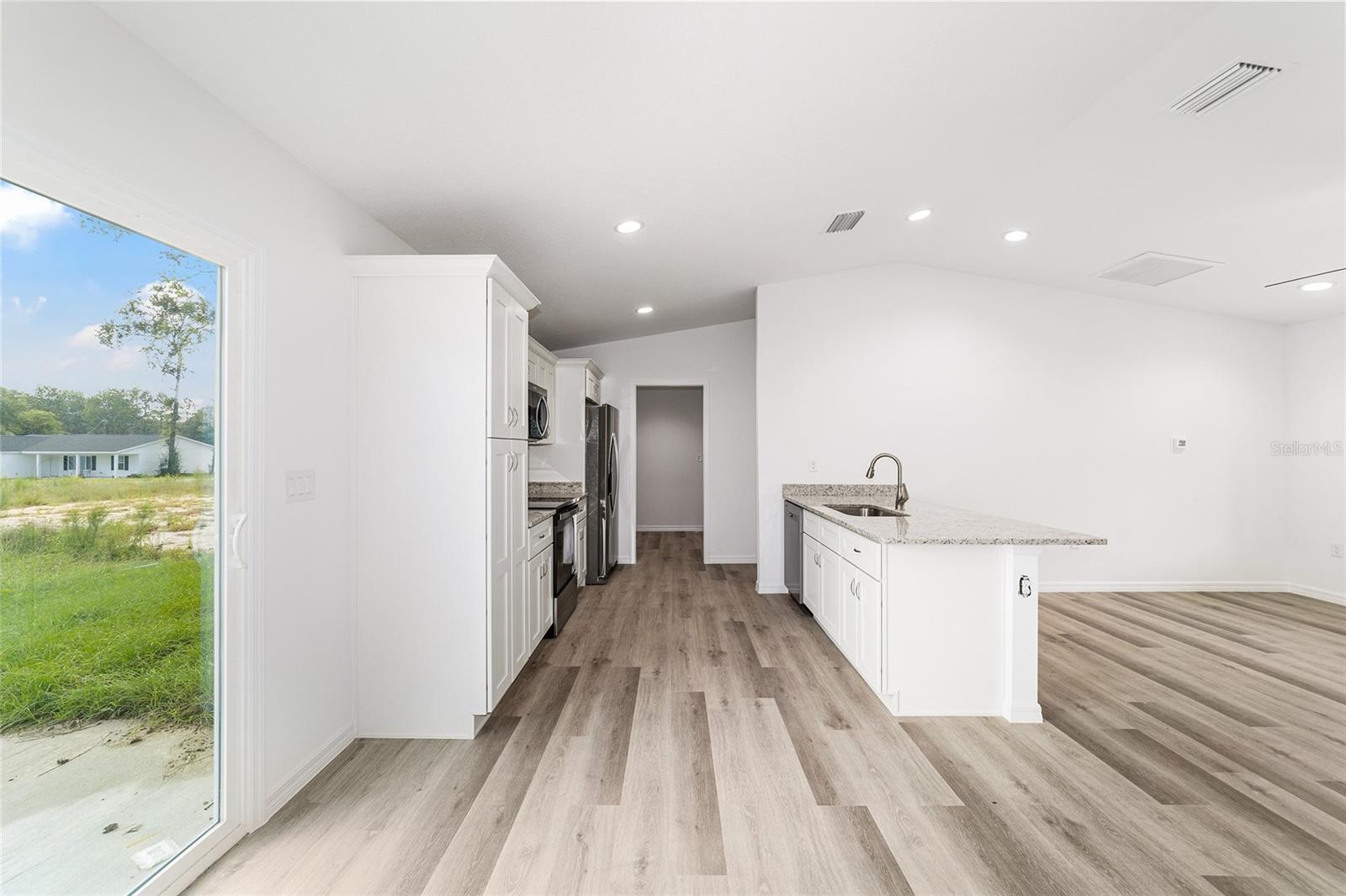 Image 22 of 46 For 691 13oth Court