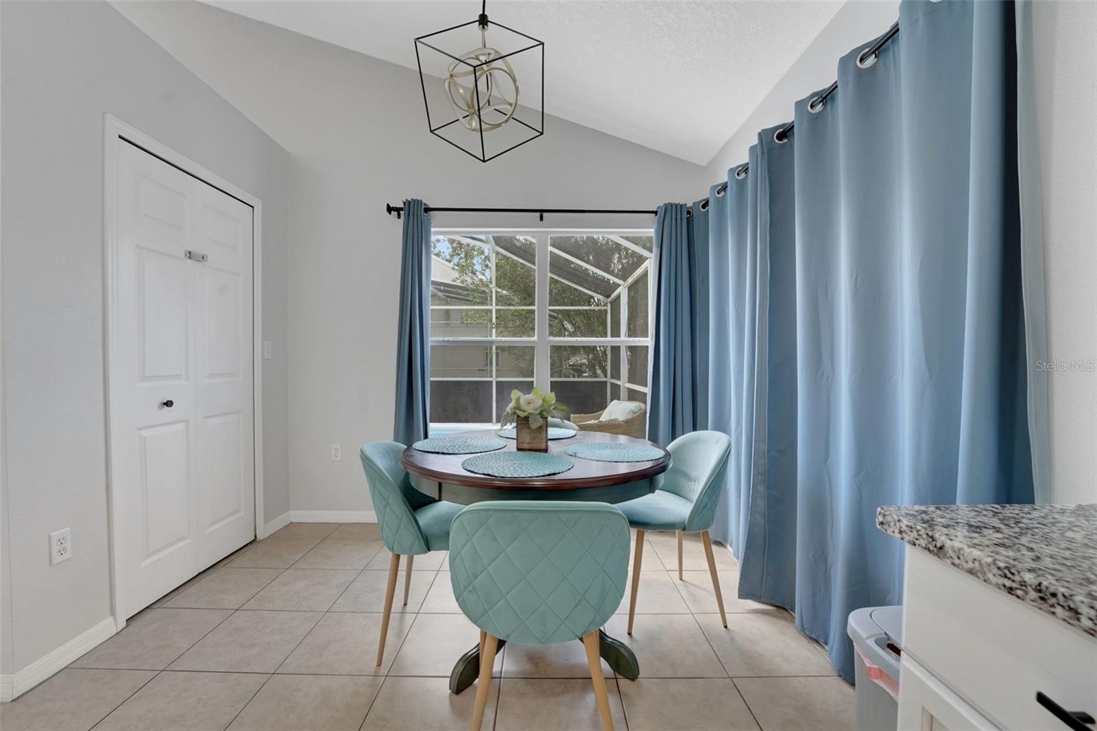 Image 14 of 50 For 4310 Bayside Drive