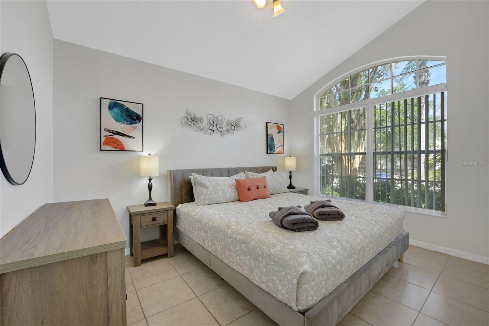 Image 16 of 50 For 4310 Bayside Drive