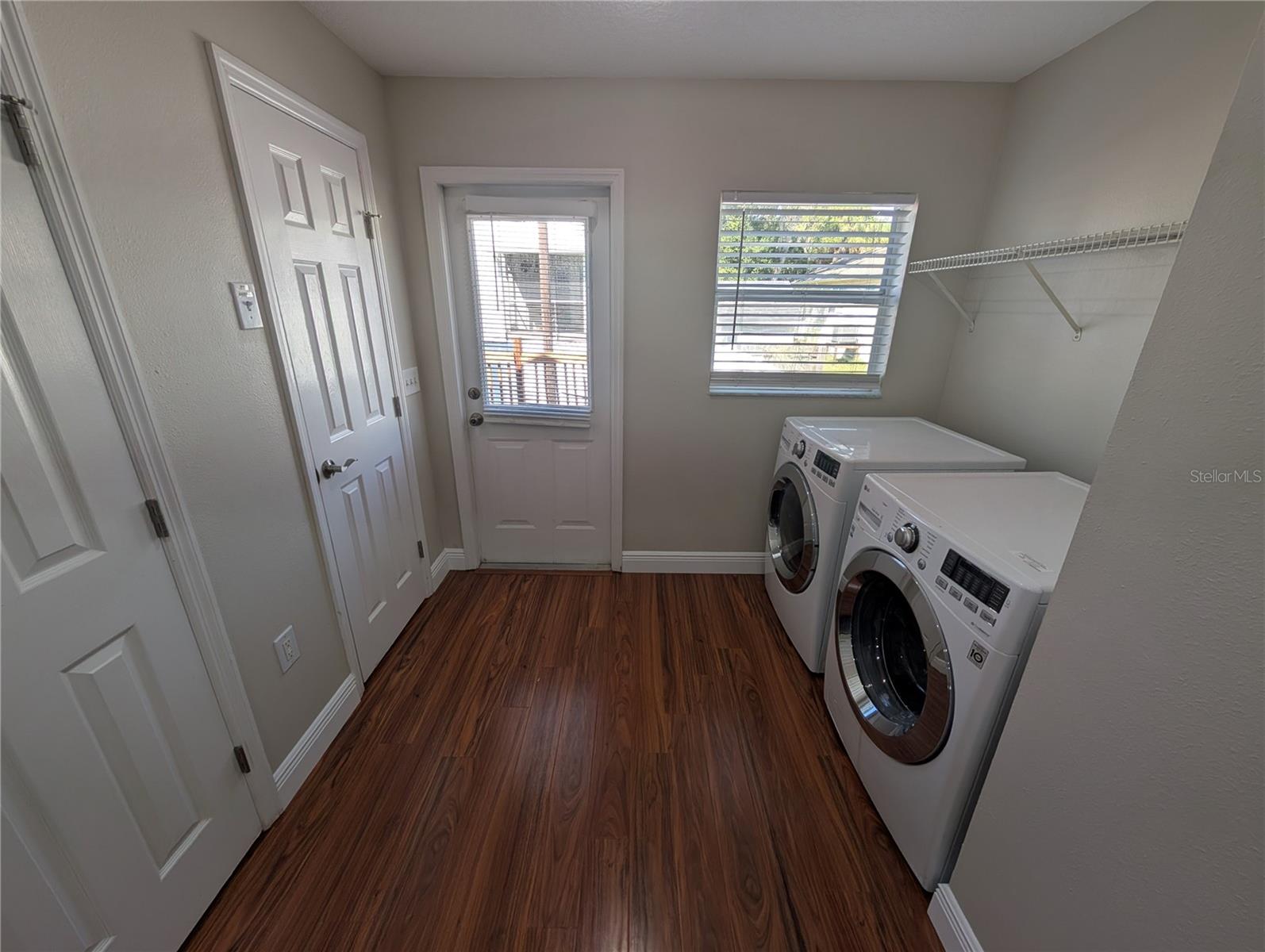 Image 9 of 19 For 7509 Morton Street