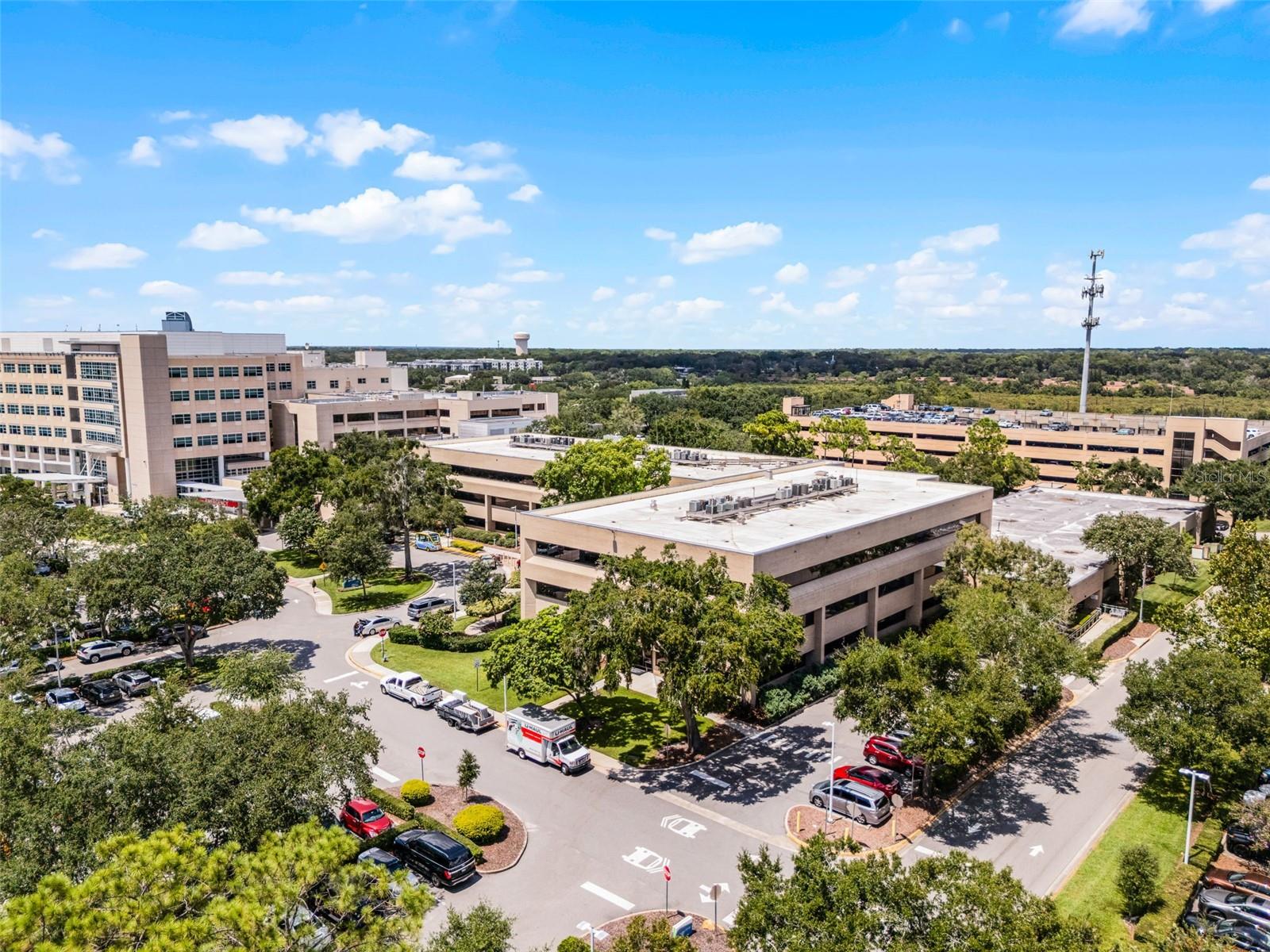 Image 23 of 34 For 661 Altamonte Drive 231
