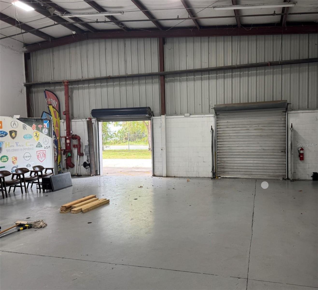 Image 3 of 9 For 2920 Airport Boulevard 120