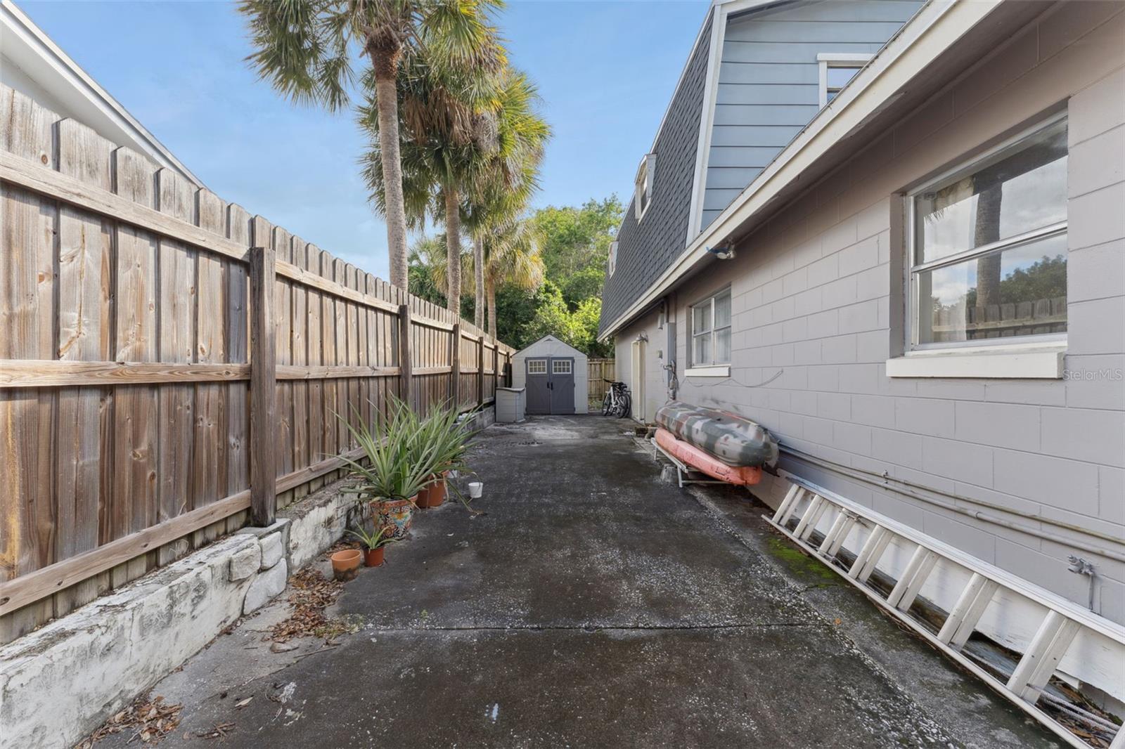 Image 41 of 58 For 2955 Lolissa Lane