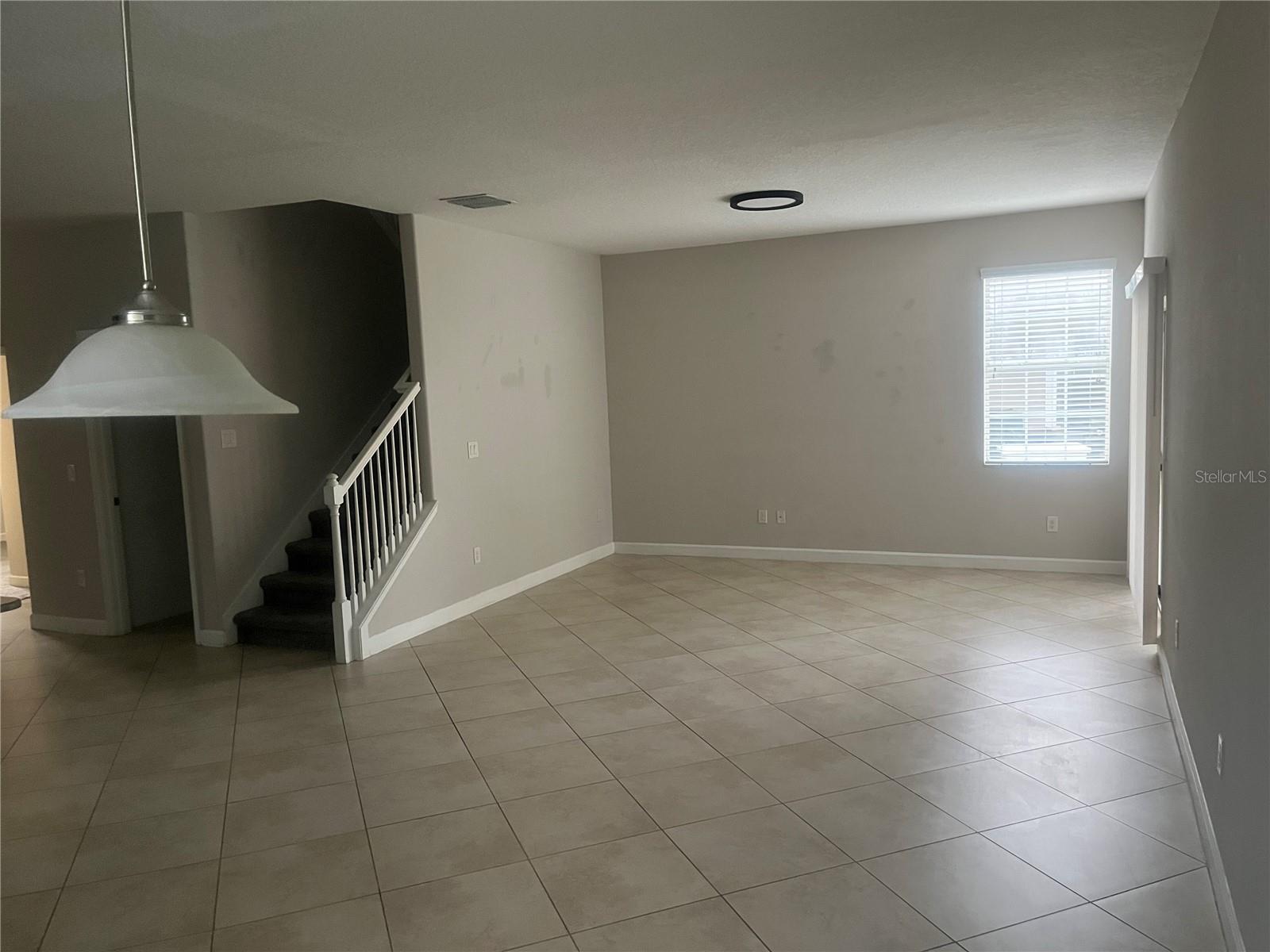 Image 7 of 24 For 6833 Goldflower Avenue