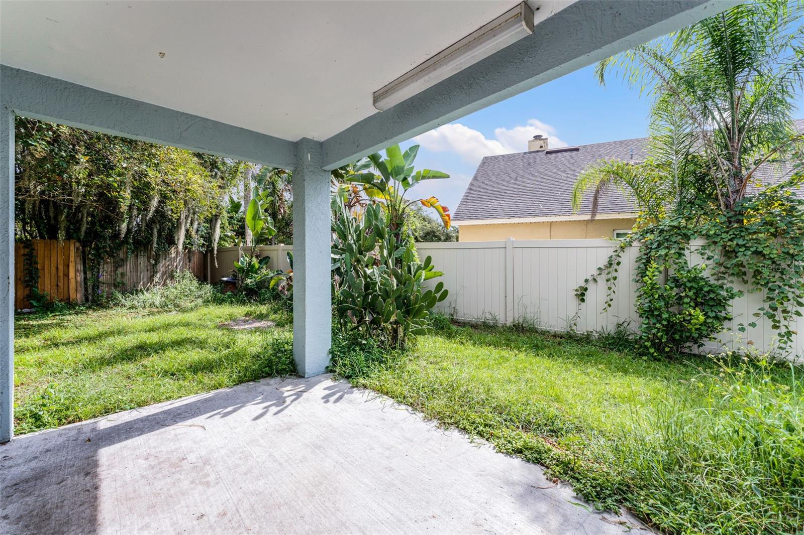 Image 18 of 21 For 4033 Forest Island Drive
