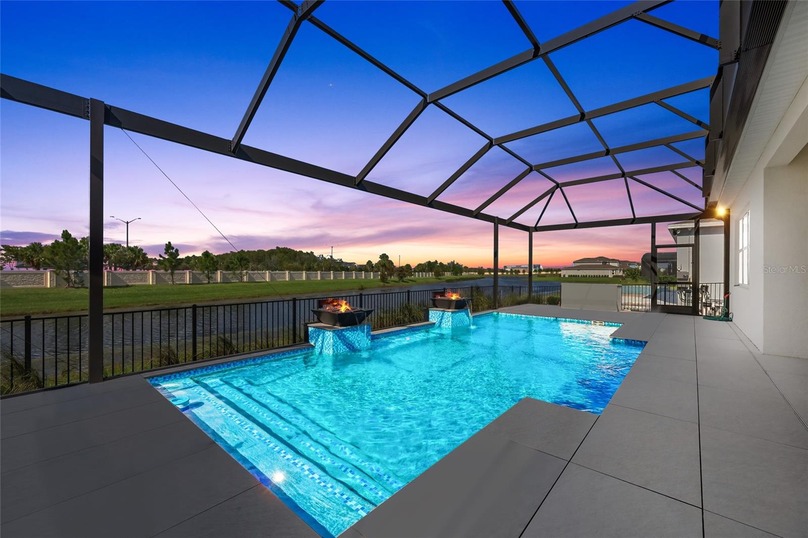 Image 4 of 68 For 13726 Tybee Beach Lane