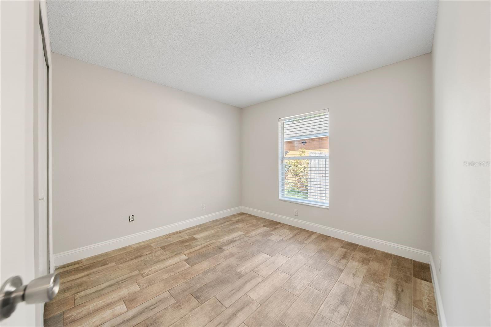 Image 11 of 30 For 1249 Shoshanna Drive